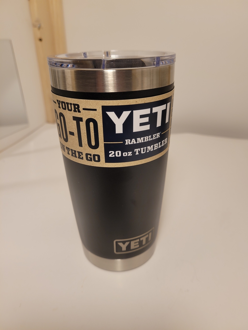 Yeti Rambler 20 oz Tumbler - Black with Stainless Trim